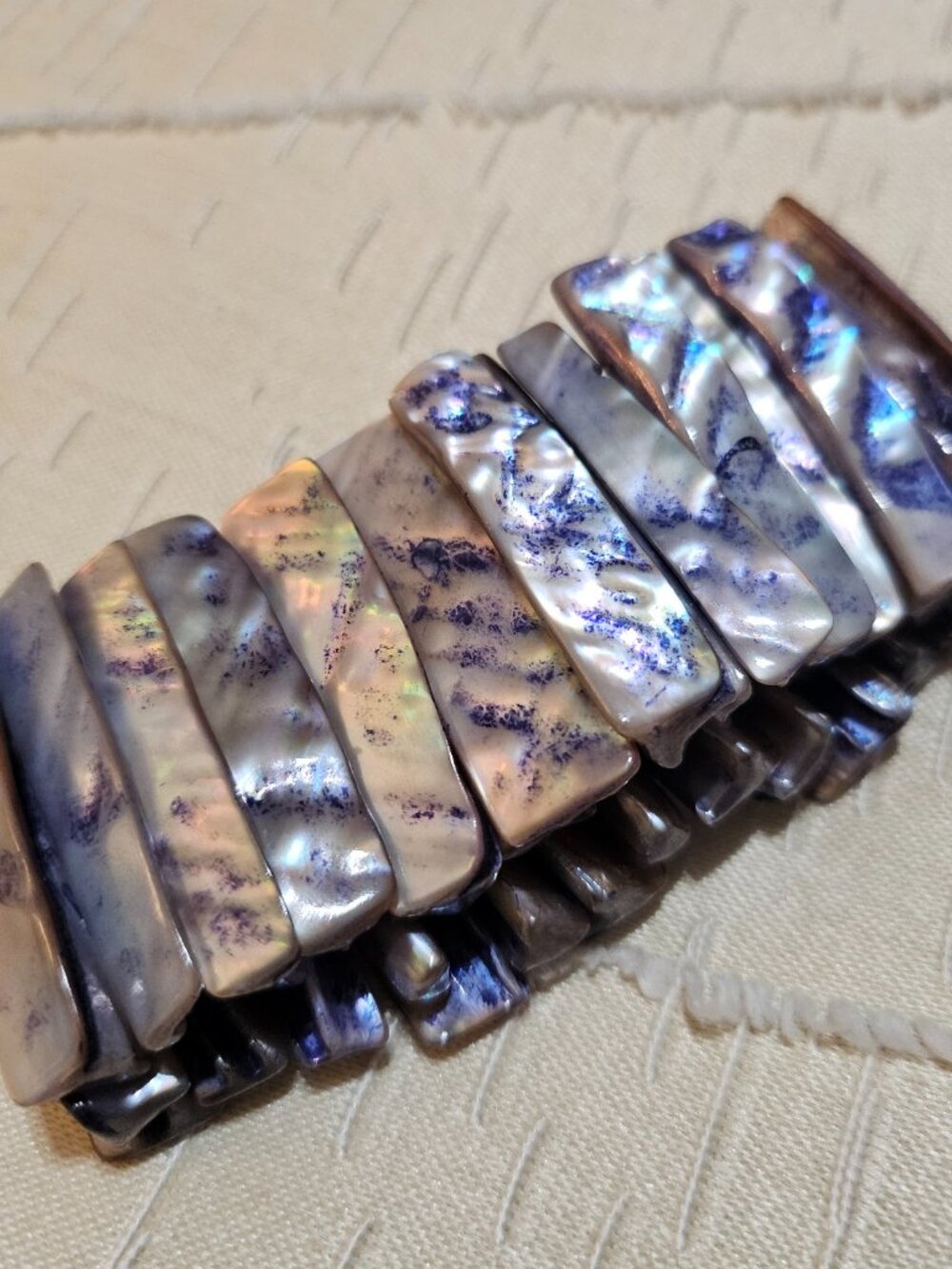 MOTHER of PEARL ELASTICIZED BRACELET CUFF